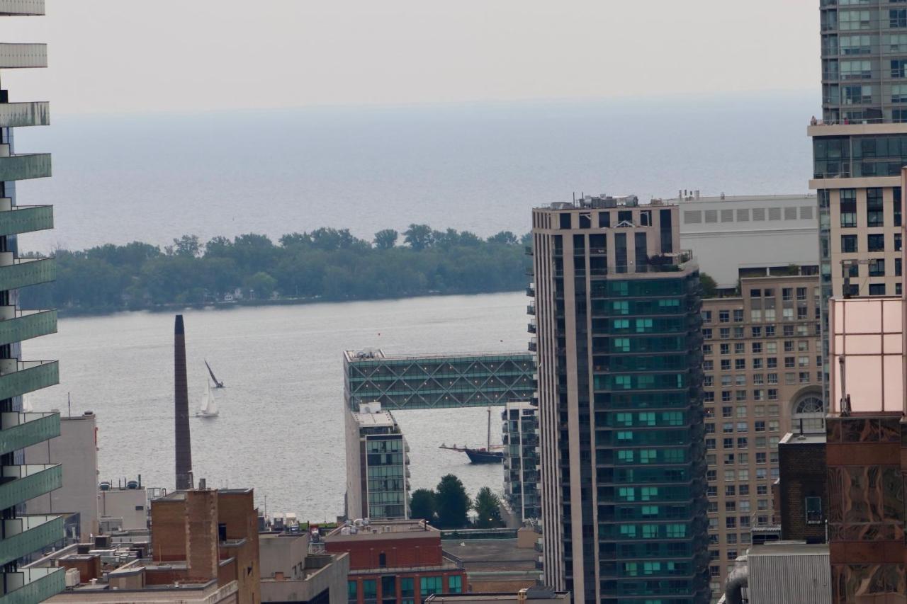 Apartment/2Bedrooms/2 Full Bathrooms/Free Parking Toronto Kültér fotó