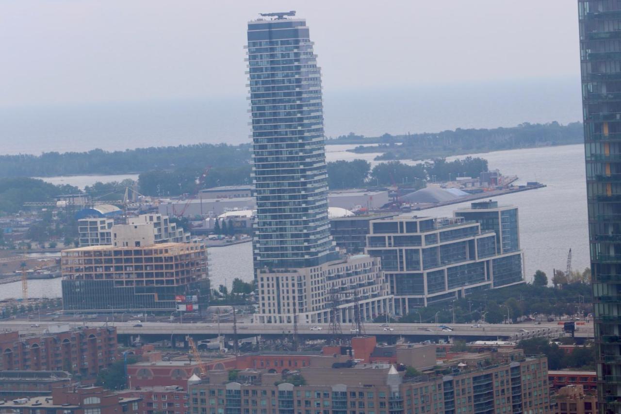 Apartment/2Bedrooms/2 Full Bathrooms/Free Parking Toronto Kültér fotó